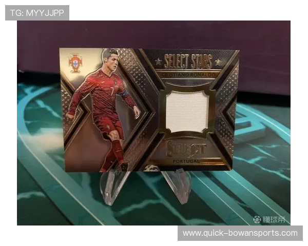 足球球星卡是否属于奢侈品的界定与市场价值的关系分析